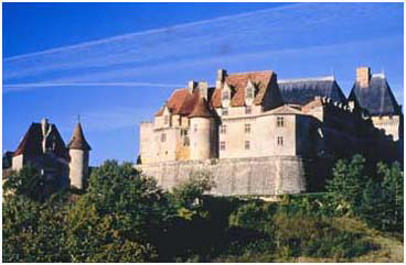 Chateau de Biron en Dordogne